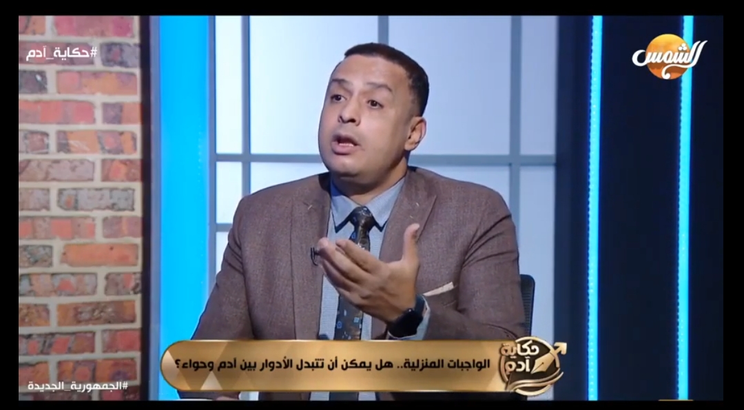 أيمن محفوظ: السيدة التي تتنازل عن حق الرضاعه لاولادها تحتاج لطبيب نفسي