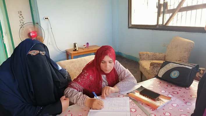 سيارات إسعاف وعيادات متنقلة لتأمين المصيفين بشواطئ جمصة (6)